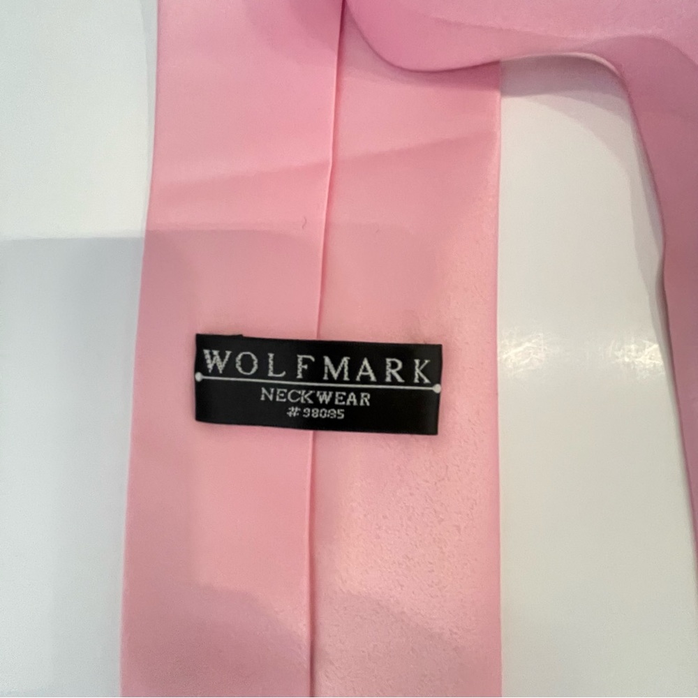 Classic Solid Pink Men’s Tie - - Picture 3 of 3